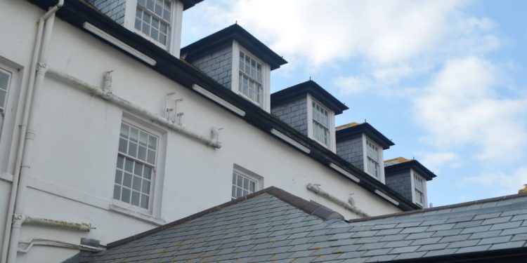 Lumina de la ultimul etaj – lucarna