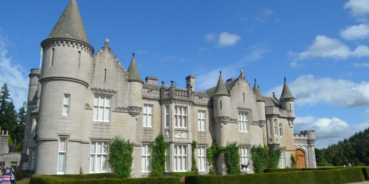 Castelul Balmoral – casa de vacanță a monarhilor britanici
