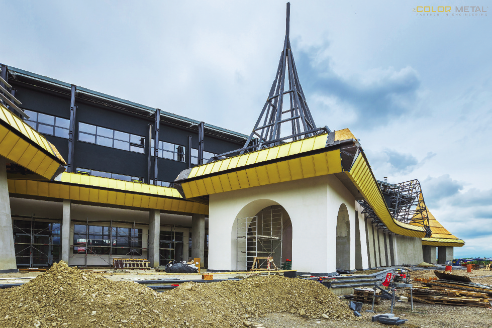 Acoperiș din titan-zinc la Stadionul Sepsi OSK din Sfântu Gheorghe