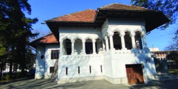 Târgu Jiu – neoromânescul la el acasă