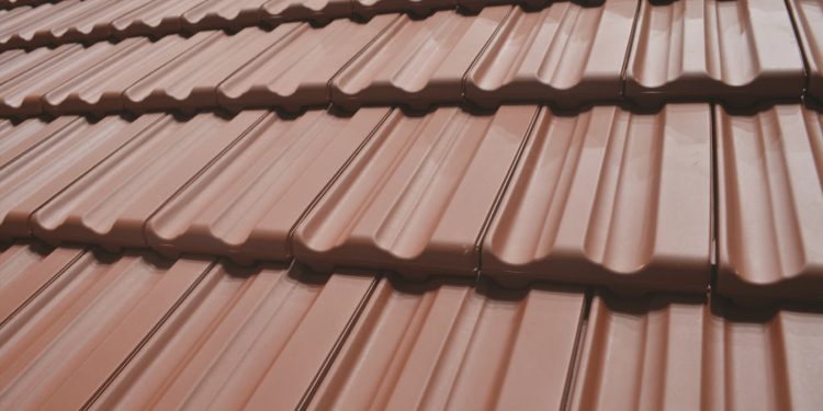 Stabilitatea materialelor pentru fațadă și acoperiș în funcție de temperatură