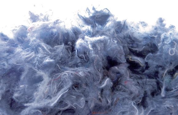 Izolație termică și fonică din bumbac reciclat